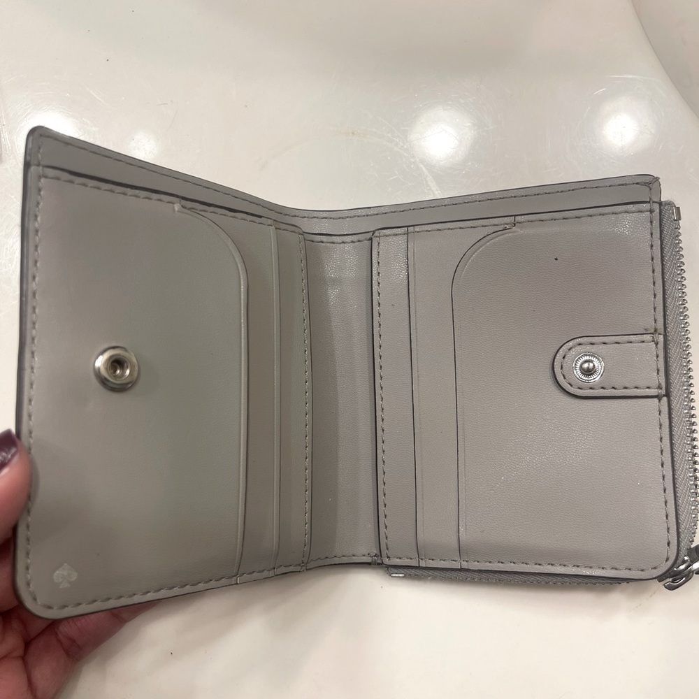 Kate Spade Wallet - Picture 3 of 4